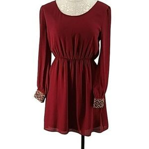 Pants Store Boutique Burgundy red tribal long sleeve keyhole‎ boho small dress